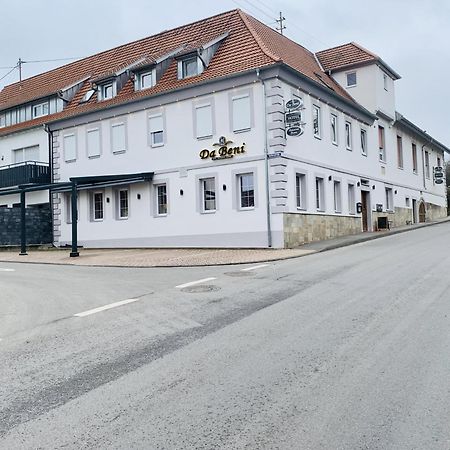 Hotel Pizzeria Da Beni Kochersteinsfeld Exterior foto